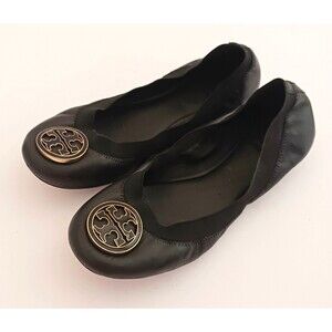 Tory Burch Caroline Ballet Flat Blk Leather Gold/Blk Enamel Logo Stretch Top 7.5